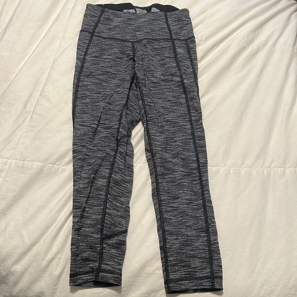 Victoria Sport leggings